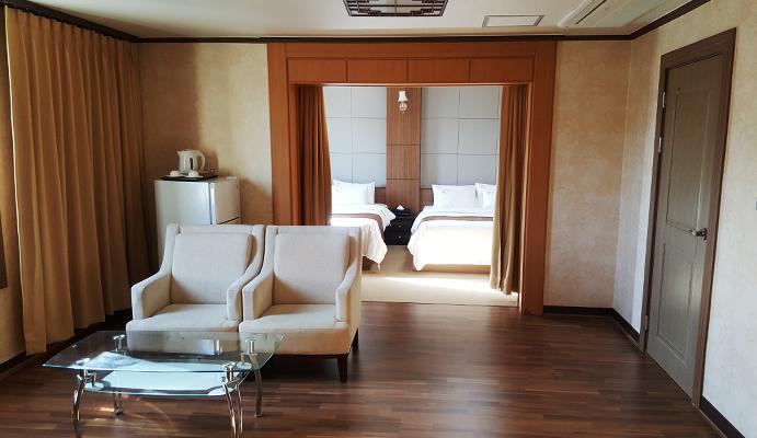Uljin Grand Hotel Экстерьер фото